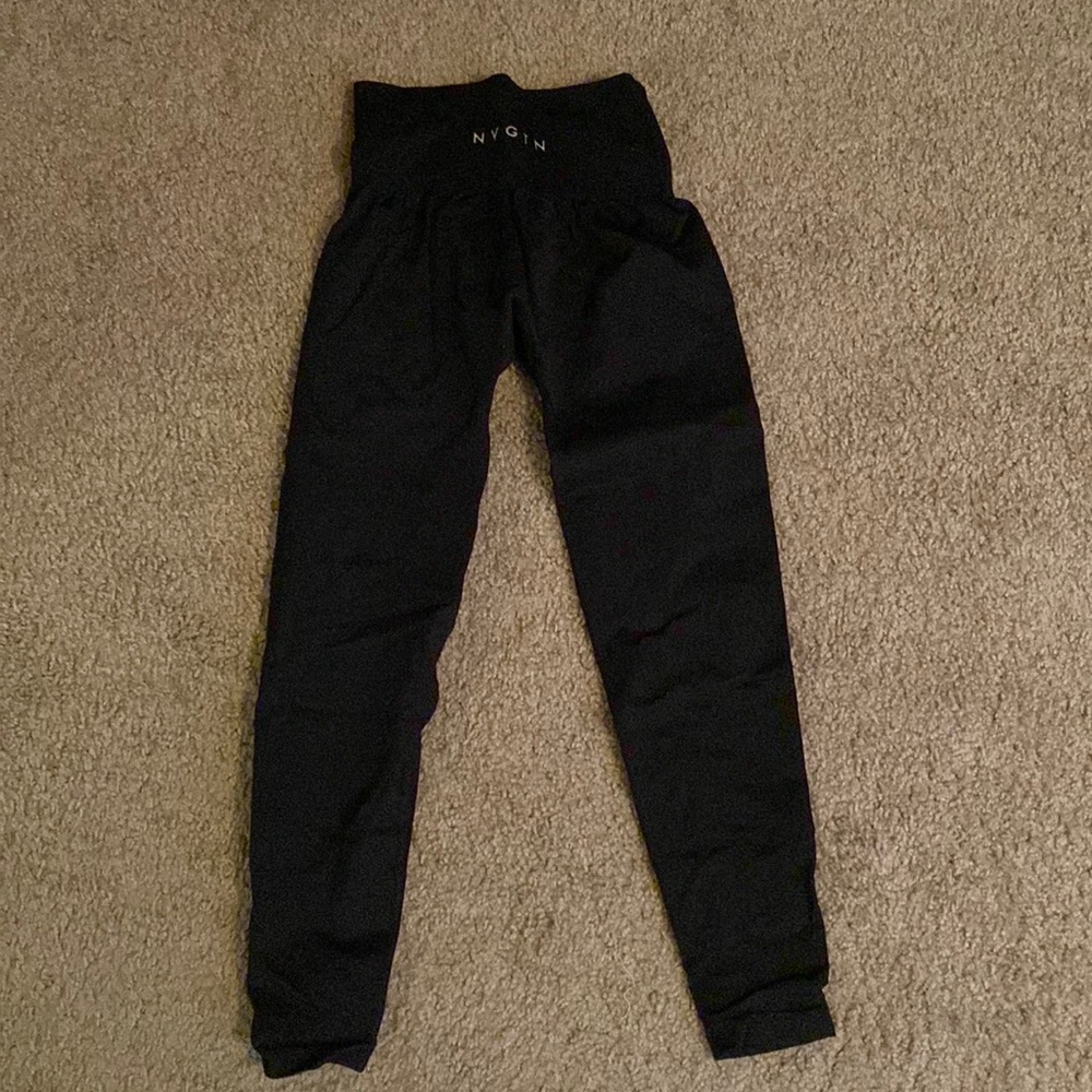 NVGTN workout leggings